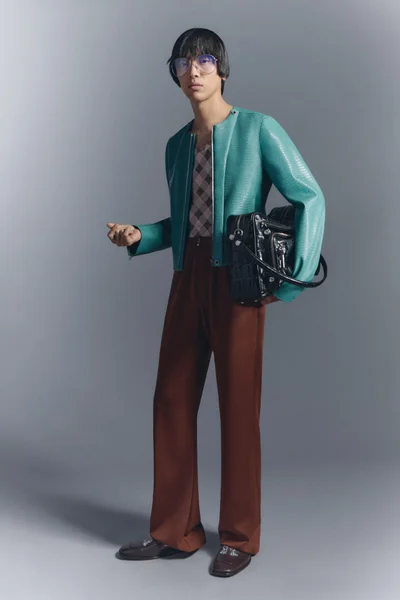 Look 17